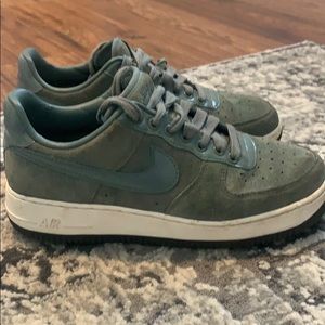 Green suede Nike Air Force